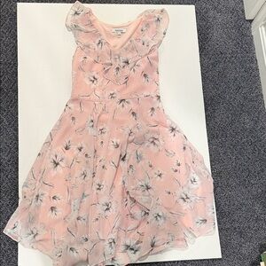 Kensie Peach-Pink Floral Ruffle Neck Dress